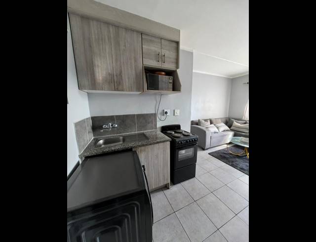 2 BEDROOM APARTMENT FOR SALE IN FLEURHOF